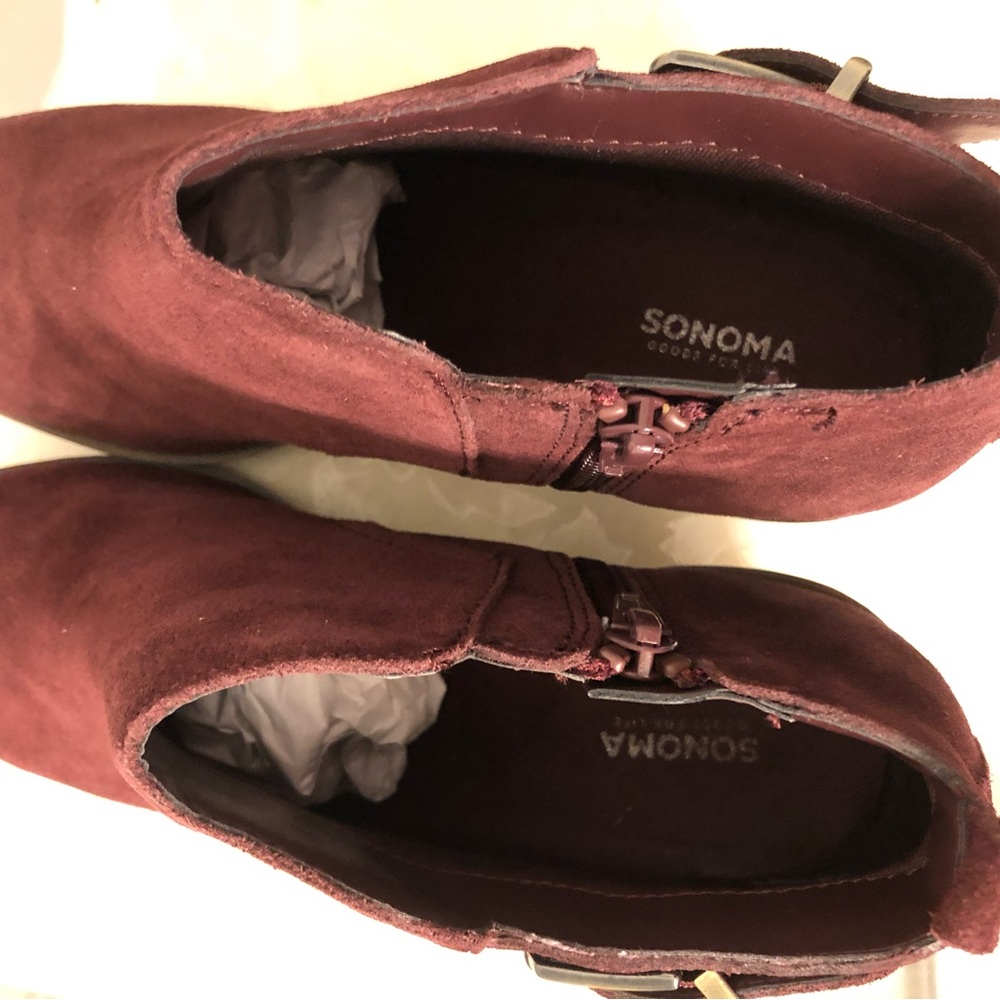 SONOMA Suede booties! Size 8.0
BURGUNDY - Picture 9 of 10